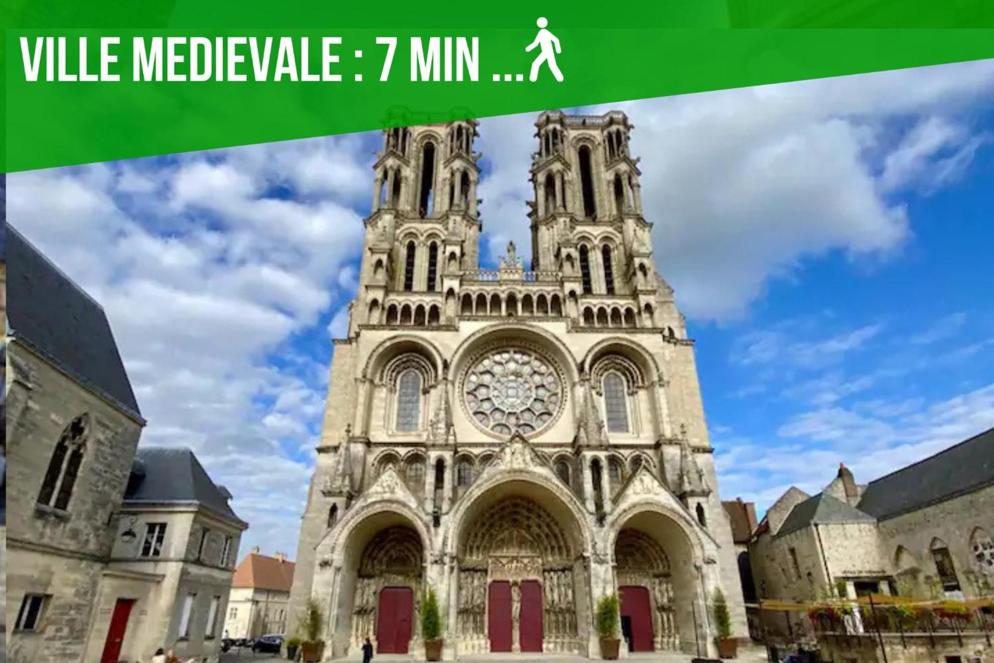 Le Belle Vue St Marcel Leilighet Laon Eksteriør bilde